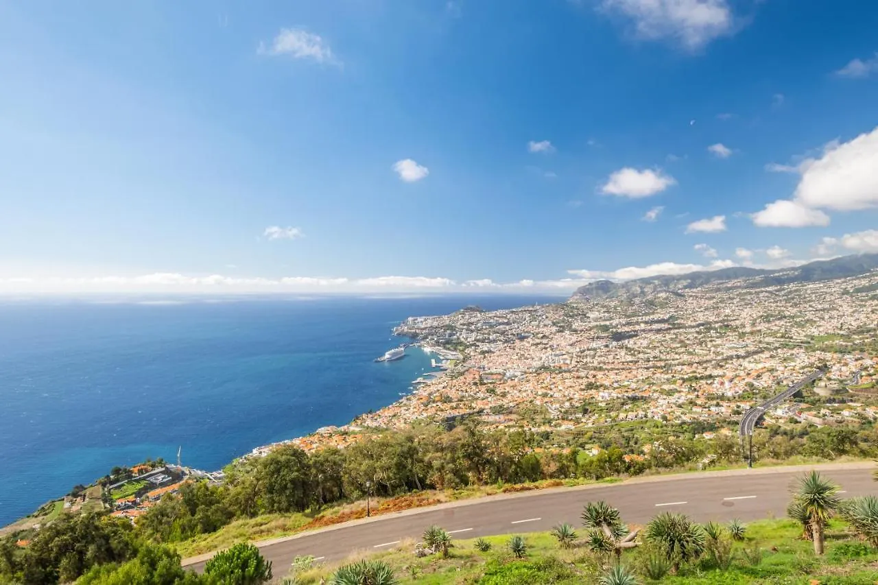 Villa Sea Renity - Palheiro Village By Alma Holiday Rentals Funchal  Portugal